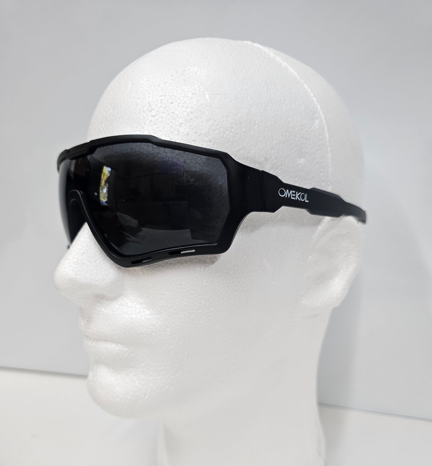 Sunglassees