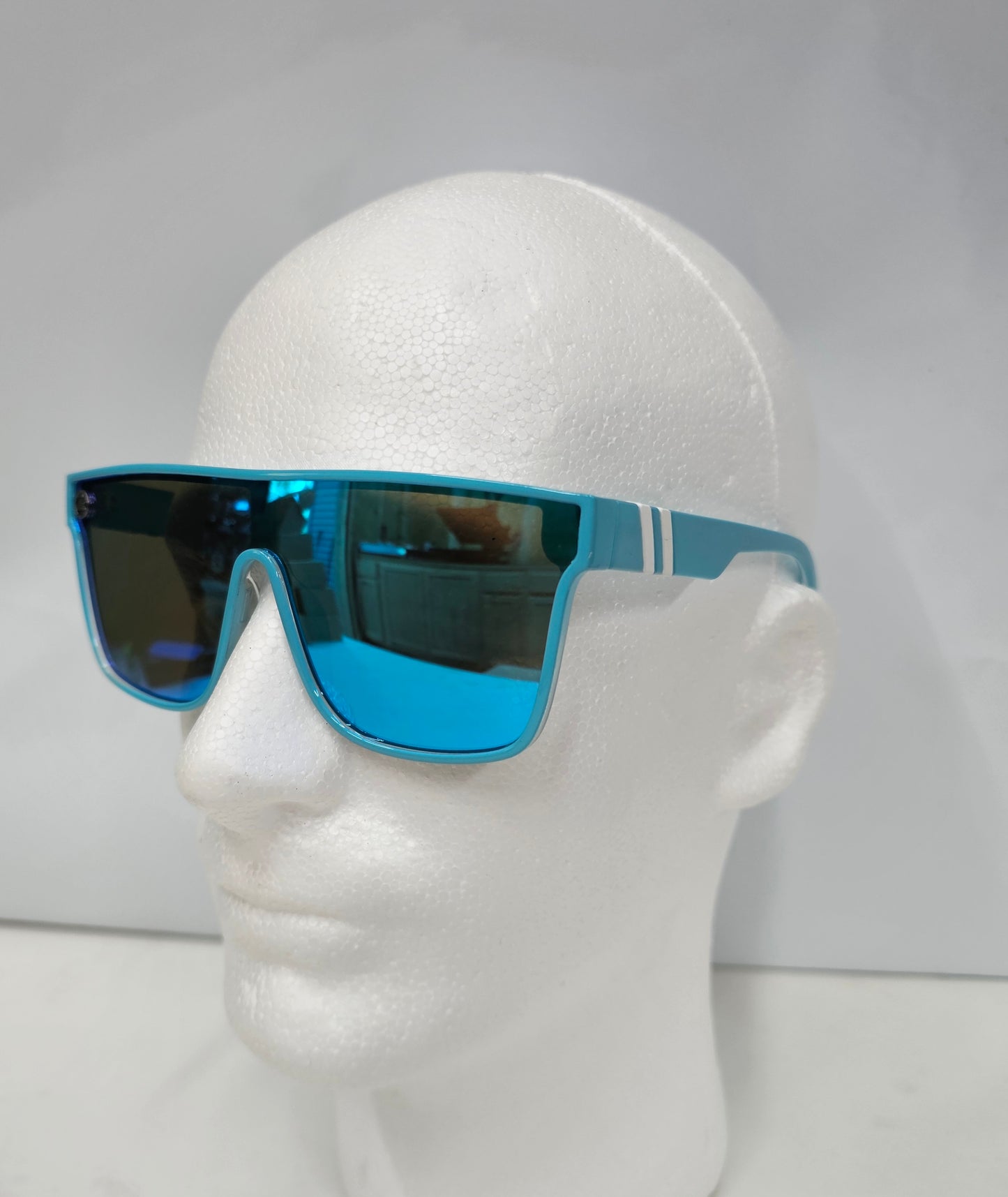 Sunglassees